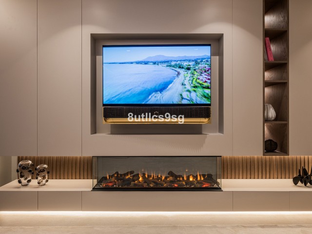 4 Bedrooms Apartment in Estepona