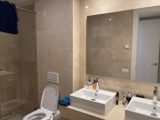 Appartement avec 3 Chambres  à Cabopino