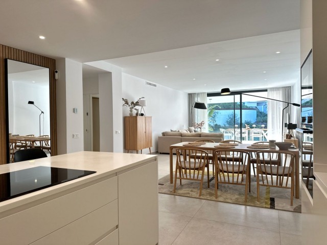 Apartment, Cabopino, R5272183