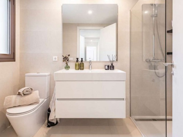 3 Makuuhuoneen Huoneisto Estepona