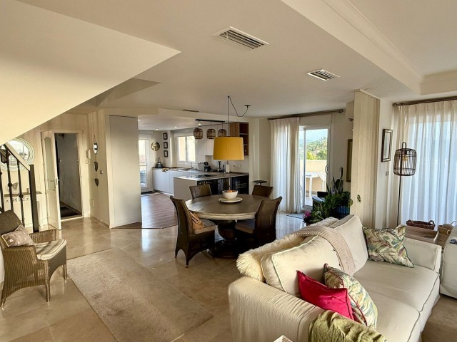 3 Schlafzimmer Apartment in San Roque Club