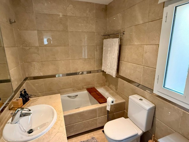 3 Schlafzimmer Apartment in San Roque Club