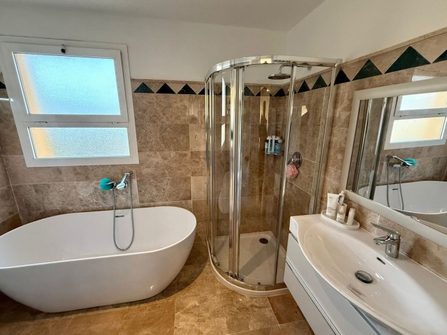 3 Schlafzimmer Apartment in San Roque Club