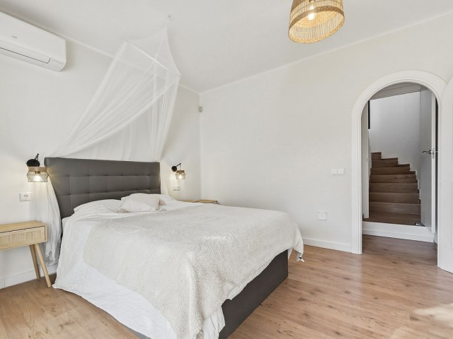 4 Sovrums Villa i Cabopino