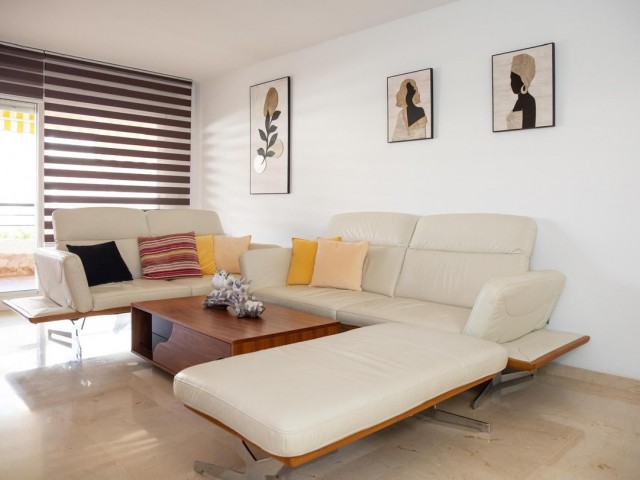 Huoneisto, Guadalmina Alta, R5295520