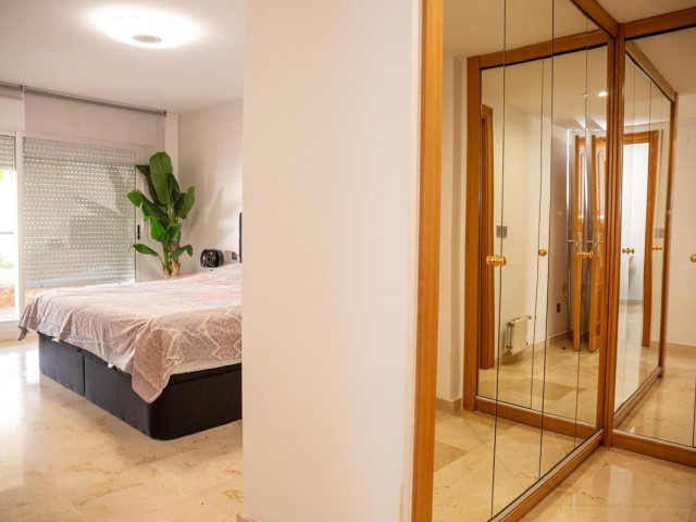 Huoneisto, Guadalmina Alta, R5295520