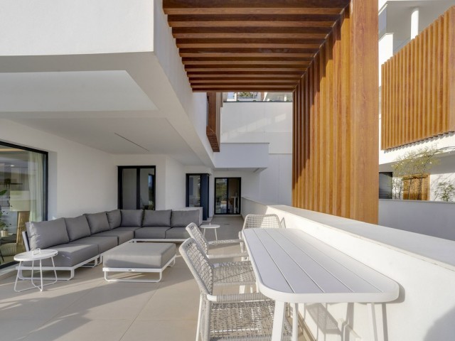 3 Bedrooms Apartment in Estepona