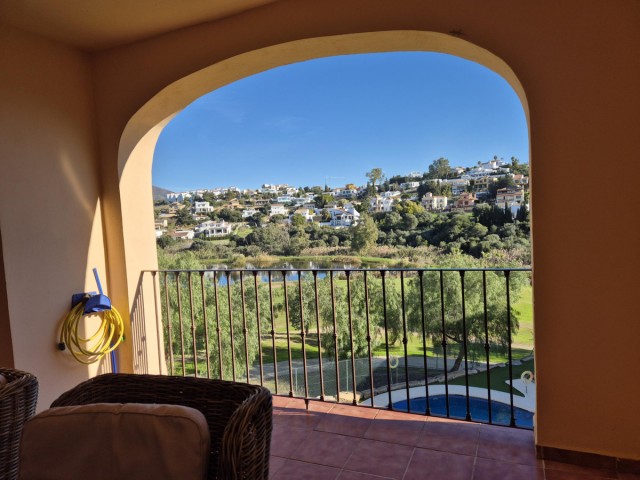 2 Bedrooms Apartment in Valle Romano