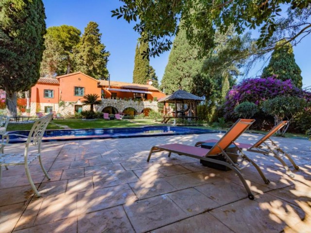 Liikekiinteistö Torremolinos