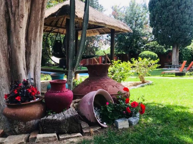 Liikekiinteistö Torremolinos