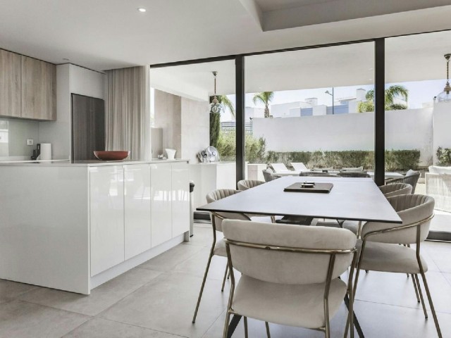 2 Bedrooms Apartment in New Golden Mile