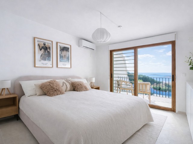 3 Makuuhuoneen Rivitalo Estepona