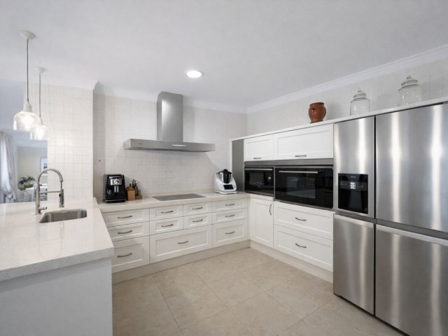 Maison mitoyenne avec 5 Chambres  à San Pedro de Alcántara