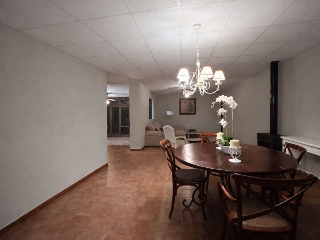 Maison mitoyenne avec 5 Chambres  à San Pedro de Alcántara