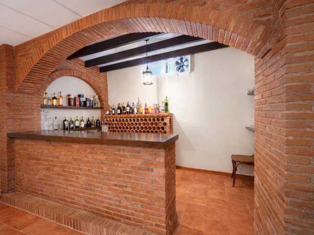 Maison mitoyenne avec 5 Chambres  à San Pedro de Alcántara