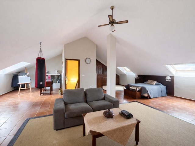 5 Bedrooms Townhouse in San Pedro de Alcántara