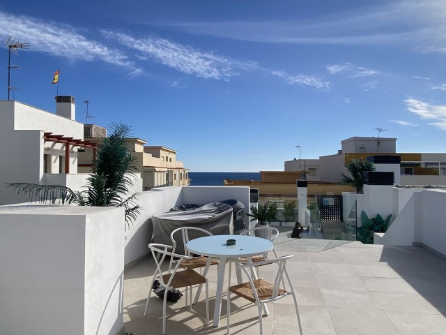 2 Bedrooms Apartment in Estepona