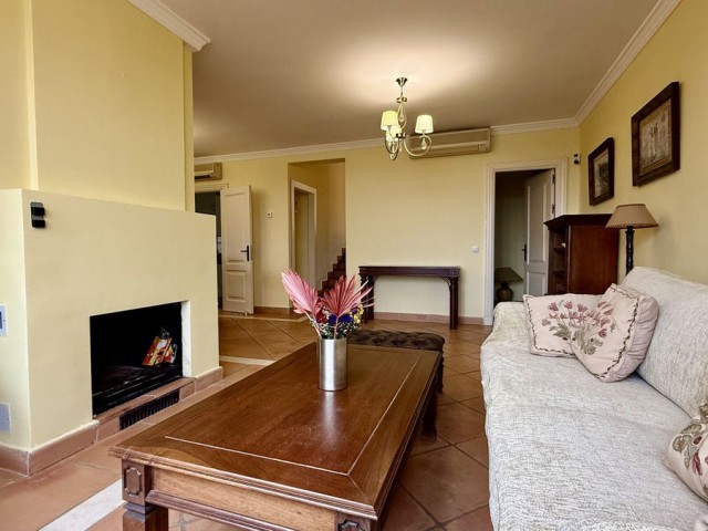 3 Bedrooms Townhouse in Sotogrande Alto