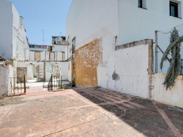  Plot in Estepona