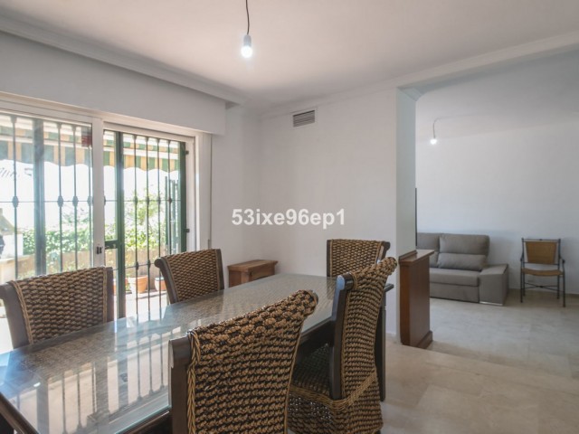 5 Bedrooms Villa in New Golden Mile