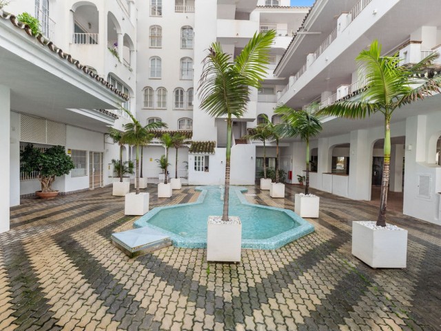 2 Makuuhuoneen Huoneisto Puerto Banús