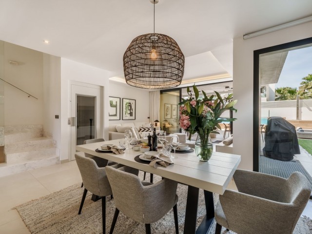 5 Soveroms Villa i Puerto Banús