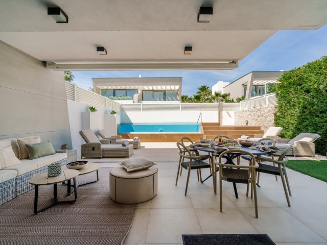 5 Soveroms Villa i Puerto Banús