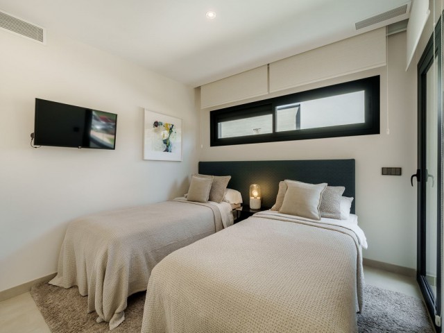 5 Soveroms Villa i Puerto Banús