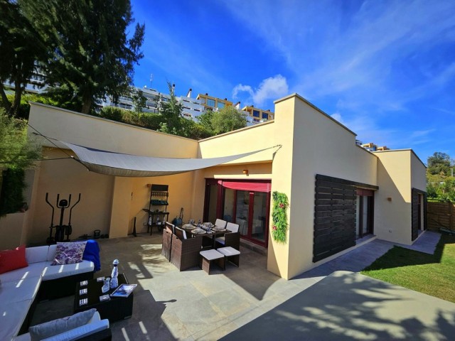 3 Bedrooms Villa in Benahavís
