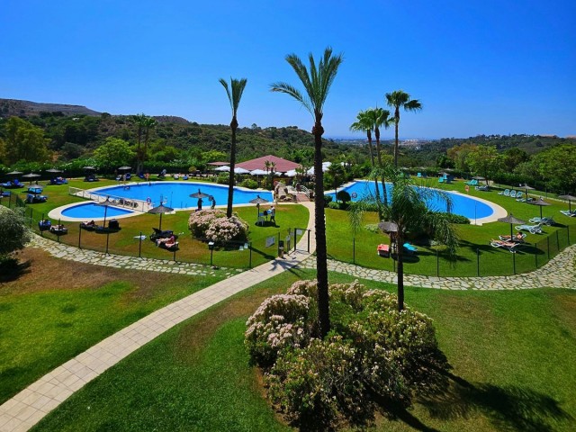 3 Bedrooms Villa in Benahavís