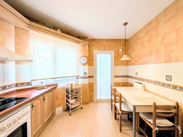 4 Makuuhuoneen Huoneisto San Pedro de Alcántara