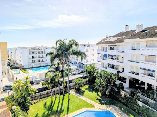 4 Bedrooms Apartment in San Pedro de Alcántara