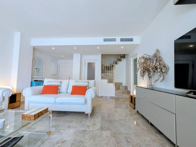 4 Bedrooms Apartment in San Pedro de Alcántara