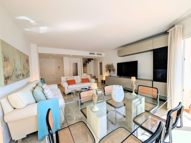 4 Bedrooms Apartment in San Pedro de Alcántara