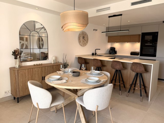 4 Makuuhuoneen Rivitalo Estepona