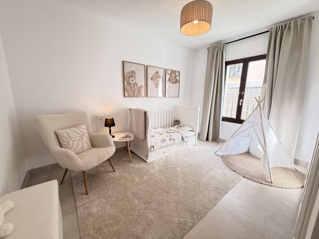 4 Makuuhuoneen Rivitalo Estepona