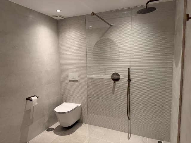 4 Makuuhuoneen Rivitalo Estepona