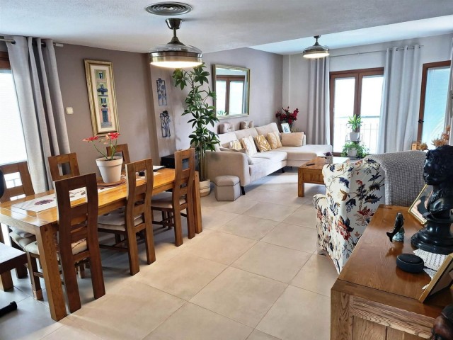 Penthouse in La Duquesa