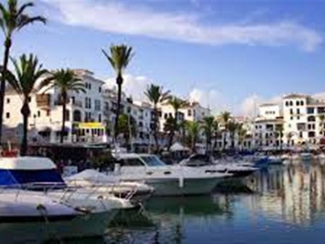 Kattohuoneisto La Duquesa