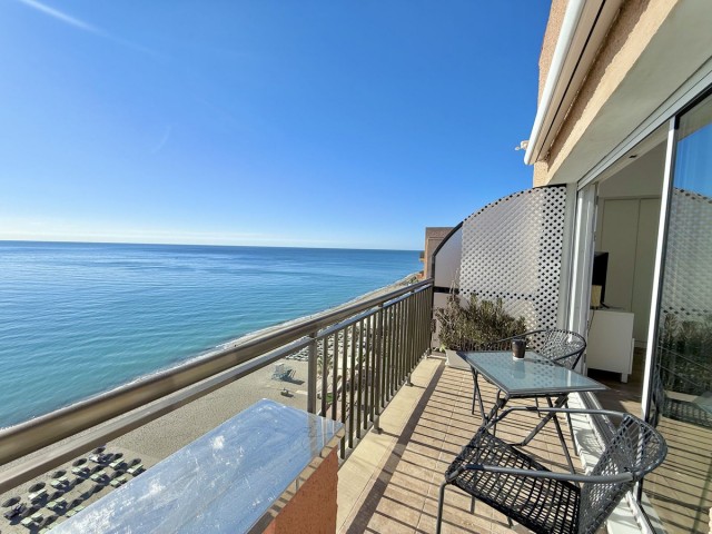 Ático con 2 Dormitorios  en Fuengirola