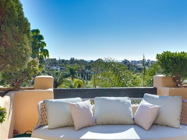 3 Bedrooms Apartment in Estepona