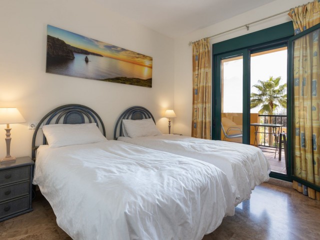 2 Bedrooms Apartment in San Pedro de Alcántara