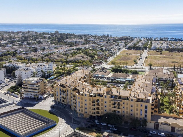 2 Bedrooms Apartment in San Pedro de Alcántara