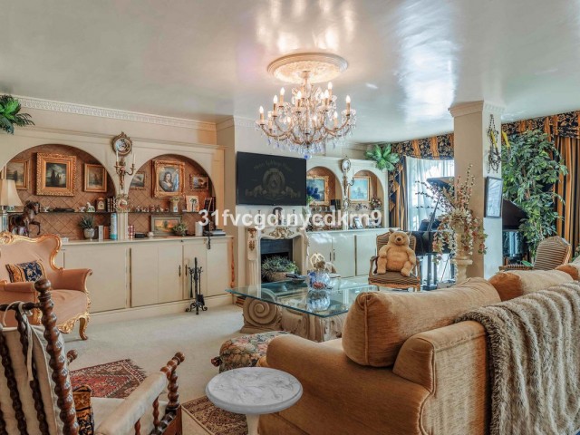 4 Makuuhuoneen Huoneisto Estepona