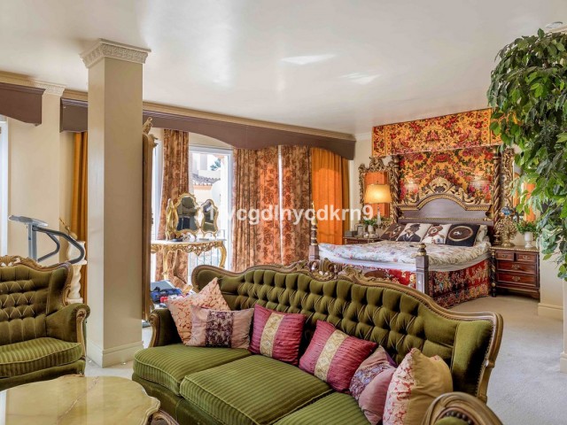 4 Makuuhuoneen Huoneisto Estepona