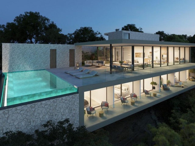 4 Bedrooms Villa in Benahavís