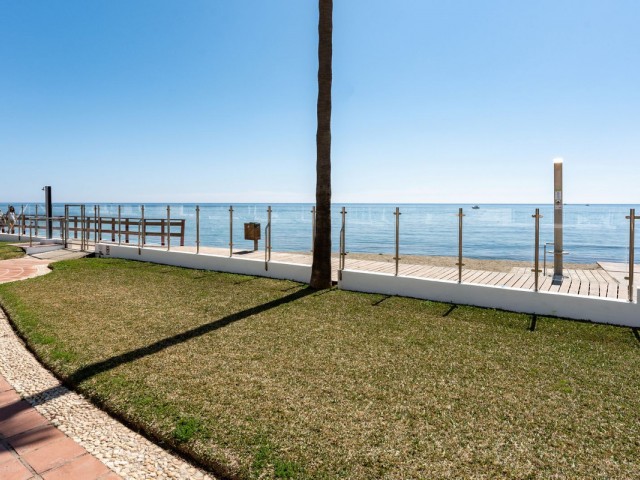 2 Makuuhuoneen Rivitalo Calahonda