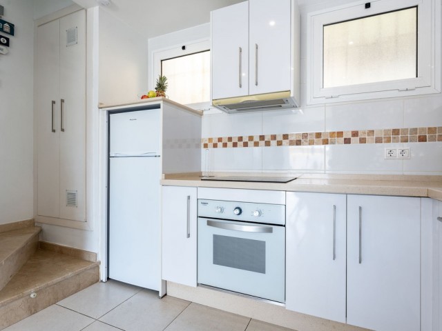 2 Slaapkamer Rijtjeshuis in Calahonda