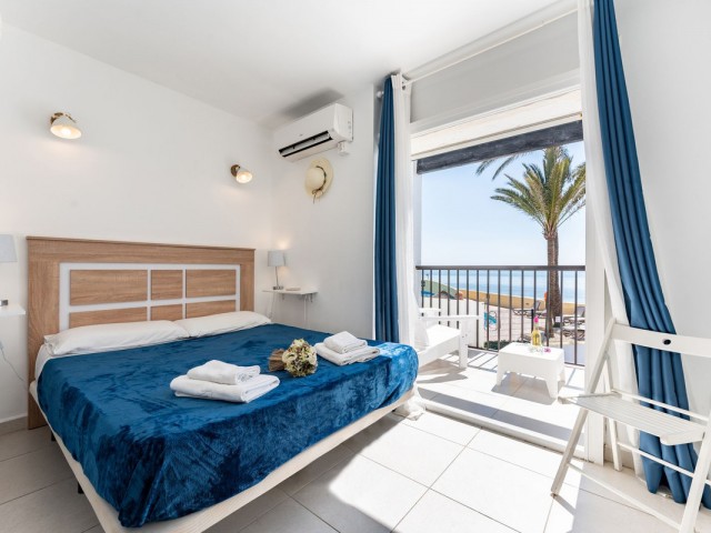 2 Slaapkamer Rijtjeshuis in Calahonda