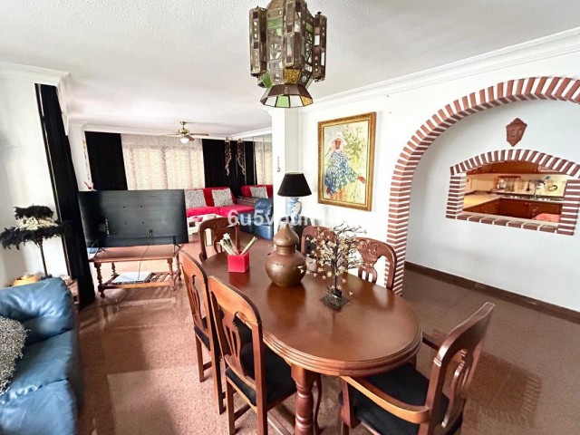 4 Bedrooms Apartment in Fuengirola